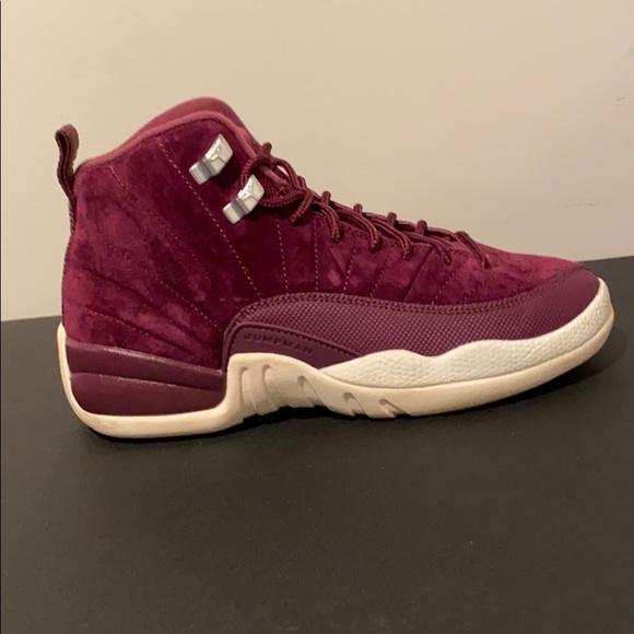 🔥Jordan retro 12 “Bordeaux” size 5Y - Picture 3 of 9